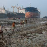 Desguace de grandes barcos: Infierno y esclavitud en los astilleros. - Episodio exclusivo para mecenas
