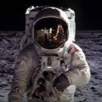 T7 x 35 *¿Llego el hombre a la Luna?**Predicciones para el mes de Julio* - Episodio exclusivo para mecenas