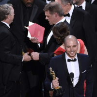 The 2017 Oscars Debacle Re-Cap, Bill Paxton and Trumps Congressional Address