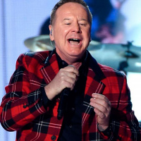 Cumple de Jim Kerr