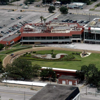 29: Live From Derby Lane - Drive Faster, How Much to Tip, Mexican Food, The Best of Times 04-14-2017