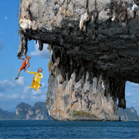 Ye Ol Cliffhang N Dangle