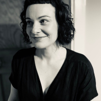 Searching with Shorelines