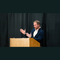 Do Outsiders Still Matter? An Overlooked Qualification for Pastors