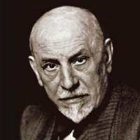 LUOMO DAL FIORE IN BOCCA di Luigi Pirandello letto da Angelo Callipo