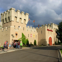 Tourist Trapped 52: Social Jousting Warriors