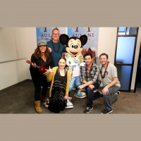 Feb. 25, 2016: Gina Goes Giddy For Mickey Mouse