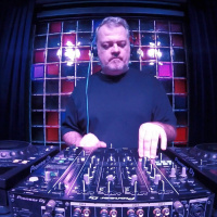 Robodanz RTS.FM X Bar Sol Kazan