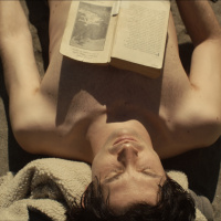 #111 Bonsái (2011), de Cristián Jiménez