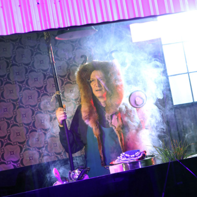 Premierenkritik | Inforadio - Besser Informiert.