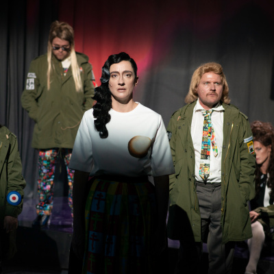 Premierenkritik | Inforadio - Besser Informiert.