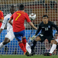 World Cup 2010 Revista: Villa steadies the nerves