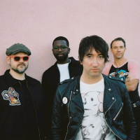 Tom Higgenson from Plain White Ts