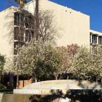 RADIO NEPANTLA Voces: Ashley nos cuenta cómo aprendió el valor de la salud mental en la universidad
