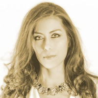 Esther Rojas, bajista colombiana