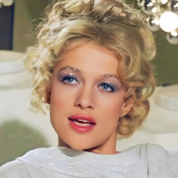 542: Showing Proper Deference To Star Maidens