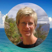 Annalee Atia with Debby Rayfield, Homeopathy  Antimicrobial Resistance