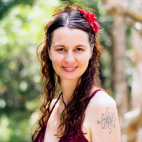 17 Years and Counting: Homeschooling with Avalon Darnesh