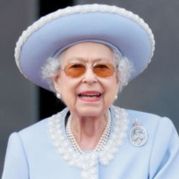 Fashion Focus: 70 years of The Queen