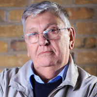 SNS Online Series 8 - Derek Martin