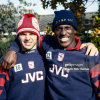 An Audiunce with DAVID HILLIER | Highbury Squad  Guns and Yellow Ribbons crossover