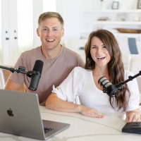 Episode 205 - Productivity + Energy Hacks Were Loving Right Now