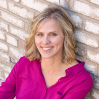 Why Writers Shouldnt Have to Stick to One Genre with Amy Isaman