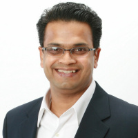Podcast with Srinivasan Sankar - Data Mesh and Data Fabrics