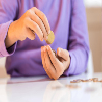 Should pocket money be earnt?