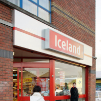 Iceland employees got no notification of store closure