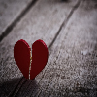 Should you stay friends with your ex?