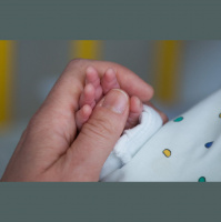 Is it time to increase state maternity pay?