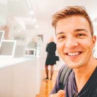 Fast allein im APPLE MUSEUM!