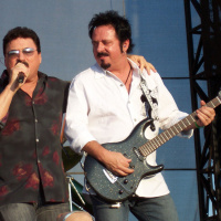 Di karaoke, scuole e giochi da tavola: s07e24