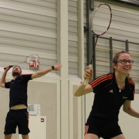 Warming up: Er zijn uit- en thuis-shuttles in het badminton - Dennis Bloetjes over b.v. Matchpoint