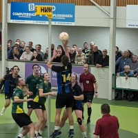 Korfbalderby Groen Geel - KZ - reacties Mady Tims en Tim Bakker