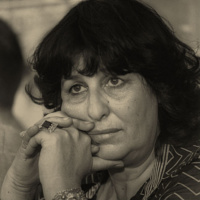 מזווית אחרת עם חכ גאולה כהן 1978