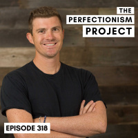 Ep 318: Messaging + Money Mindset with Brandon Lucero
