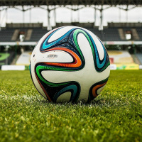 Apaļā galda diskusija par futbola infrastruktūru: Terase Daugavā, traktors...