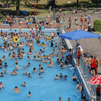 Spenden fürs Schwimmbad