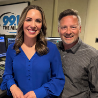 Dude looks like a lady!