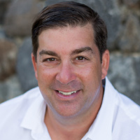 Michael Piacente, Hitch Partners