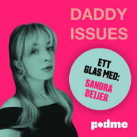 304. Ett glas med: Sandra Beijer