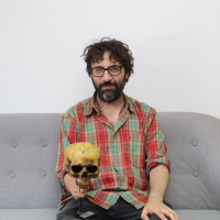 “Isla Alien” desde el relato de su director, Cristóbal Valenzuela