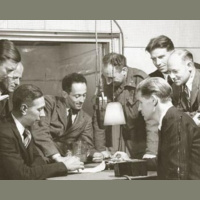De Oorlogskoningin deel 1 - De Oorlogskoningin, 1, radio-drama