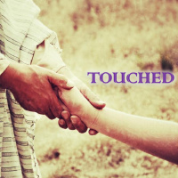 The Transcendent Touch - Touched 5 - (S4,E37)