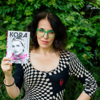 Kora jest na dziś. Rozmowa z Katarzyną Kubisiowską, autorką jej biografii