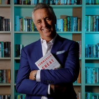 Season 11 Episode 38: Rick Reilly, Has Trump Won 12 Club Championship? Oh Please...and More From His Books Commander in Cheat  So Help Me Golf...