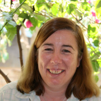 Maria Kidney on setting up a Charity, Travelling and the man with the golden tooth! - EP010