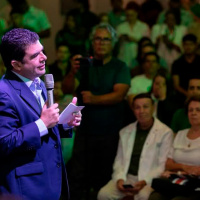 8-4: El reto de revitalizar al Partido Liberación Nacional.